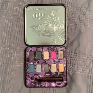 Urban decay eyeshadow palette